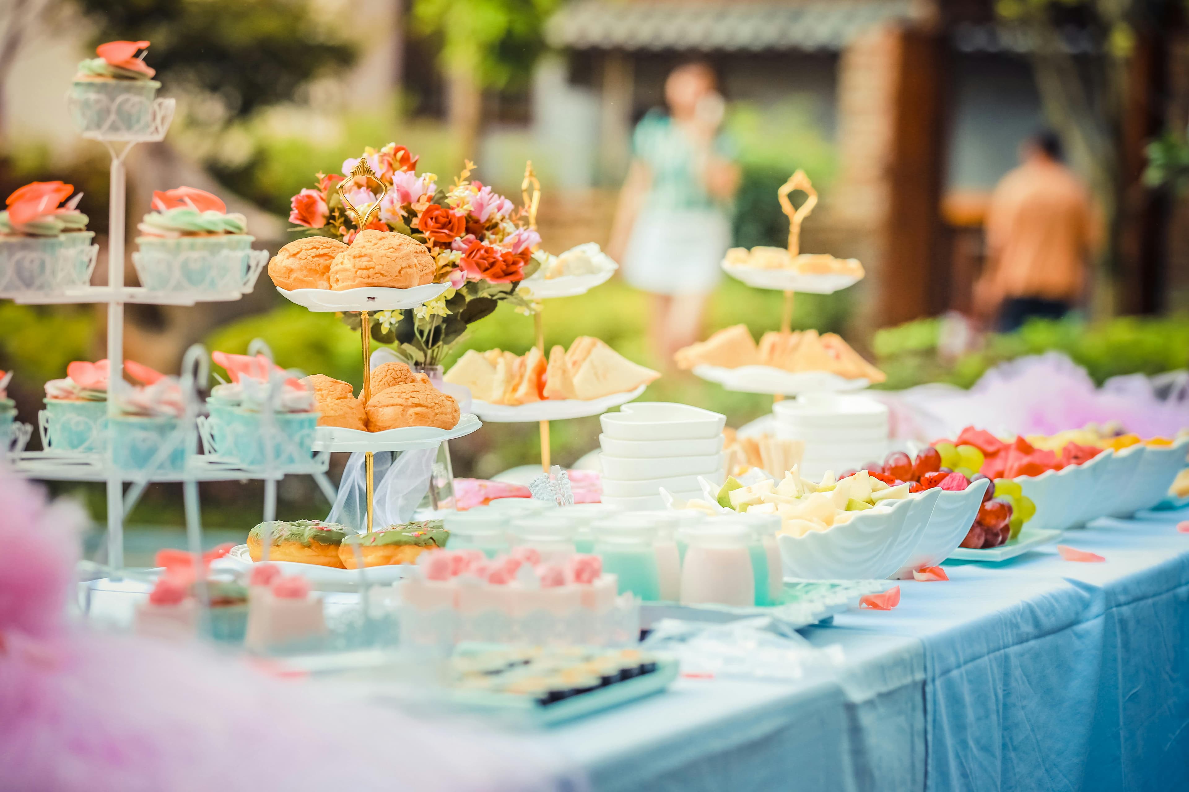 Catering per feste di compleanno bambini: menu, quantità e consigli sulle allergie